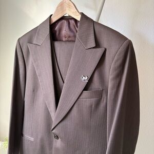 Tailor-made 3 piece suits